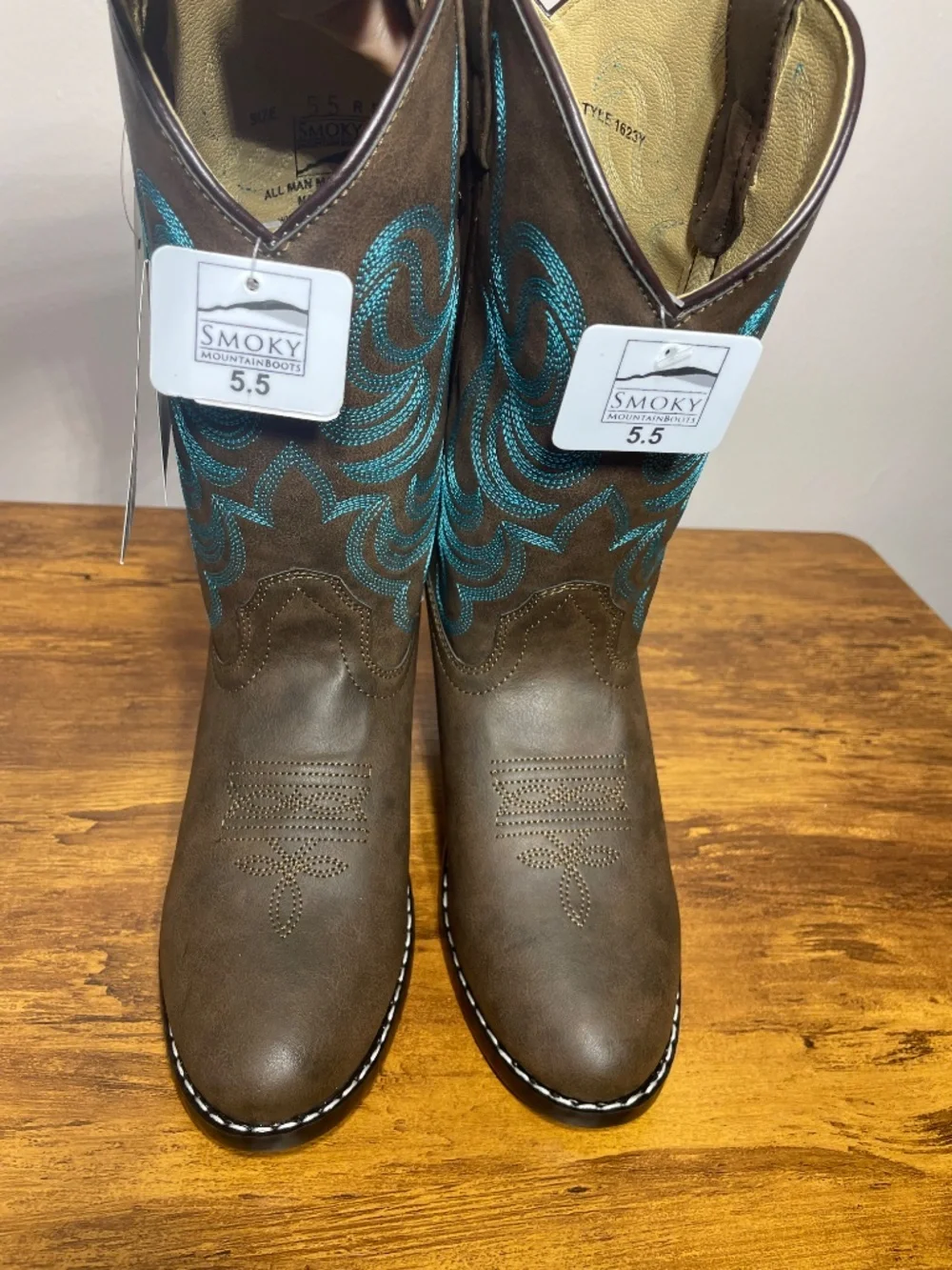 Smoky Mountain Monterey Western Boot Sz Youth 5.5 or Women 7 Coastal Cowgirl New